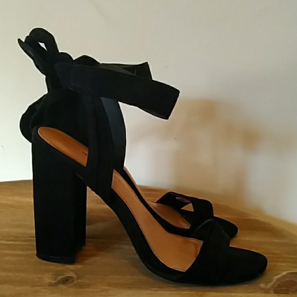 Velvet heels